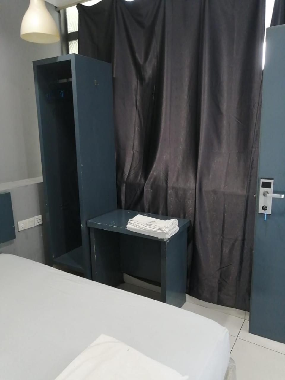 Hotel Rim Global Pj21 Kampong Baharu Sungai Way Exterior foto